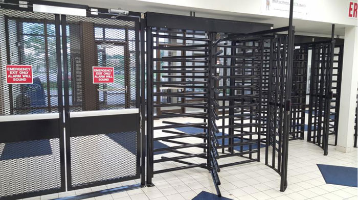 HS439 Single PC & Dual Mesh Gate